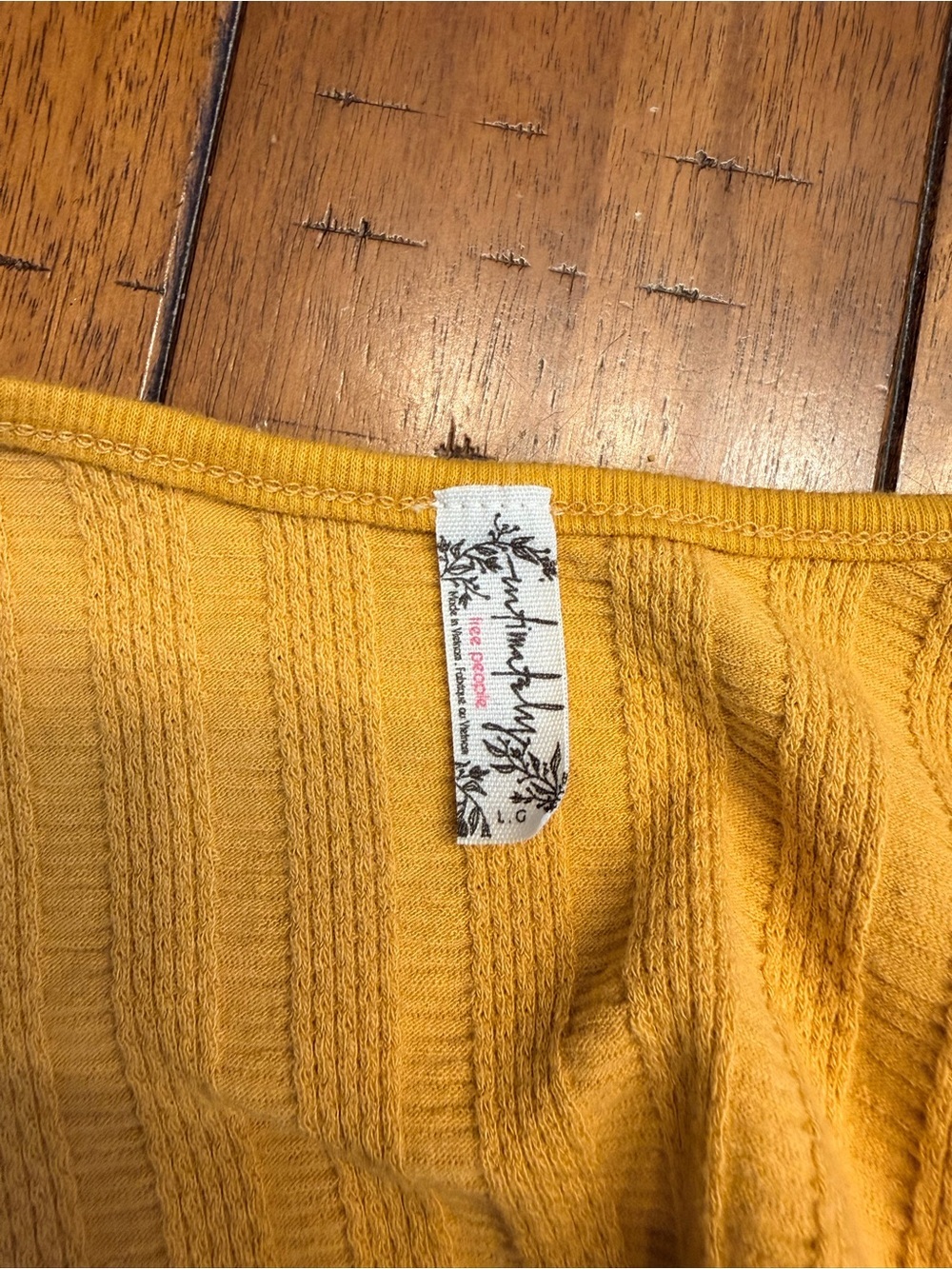 Free People Intimately Women’s Gold Button Front Cropped Tank Top, Size Large - Picture 4 of 6